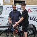 Arriva la bici nuova per Lorenzo grazie alla generosità del biscegliese Francesco Lopolito