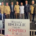  "Bisceglie città del sospiro ", presentati i cartelli realizzati dall'associazione pasticcerie storiche