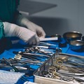 Neonato muore durante il parto, ginecologa condannata a 10 mesi