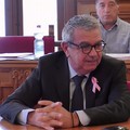 Di Bello chiarisce in consiglio comunale: «Nessun'azione riduttiva per l'ospedale di Bisceglie»