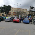 Un picchetto d'onore davanti all'ospedale  "Vittorio Emanuele " di Bisceglie