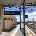 Incendio in stazione a Trani, treni fermi e disagi per i pendolari biscegliesi