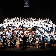 L’orchestra della  "Monterisi " ospite della manifestazione Happiness Trains al Petruzzelli