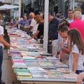 Oltre 2000 volumi da scambiare gratis: torna lo ScambiaLibro di Libri nel Borgo Antico