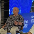 Pubblico in visibilio per Lino Banfi a Libri nel Borgo Antico - L'INTERVISTA
