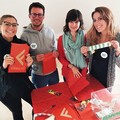 Mani tese cerca "angeli " per sostenere l'educazione dei bambini