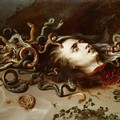 TupputIncontri: a Bisceglie Giuseppe Fraccalvieri parla del mito di Medusa