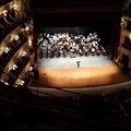  "Il Cenacolo " e l'orchestra della  "Riccardo Monterisi " trionfano al Petruzzelli