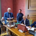 14 firme dal notaio mandano a casa il sindaco di Corato D'Introno. Giuseppe Sannicandro decade da consigliere