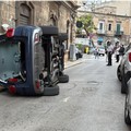Auto ribaltata in Via Don Minzoni a Bisceglie