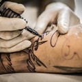 Fase 2, da lunedì riaprono tatuatori e centri benessere in Puglia