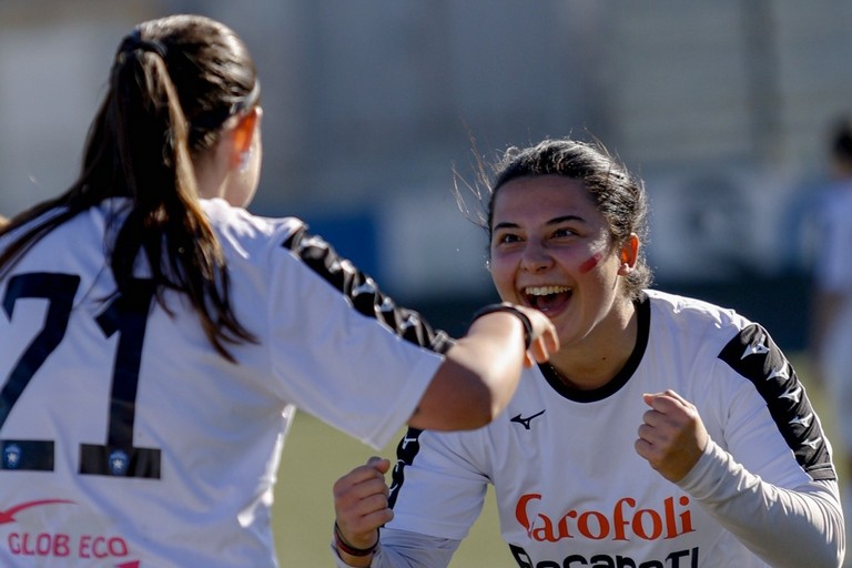 Bisceglie calcio femminile. <span>Foto Bisceglie Calcio Femminile</span>
