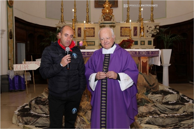 Mister Nunzio Zavettieri e don Giovanni Di Benedetto. <span>Foto Emmanuele Mastrodonato</span>