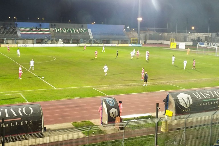 Calcio Serie D, Bisceglie-Altamura