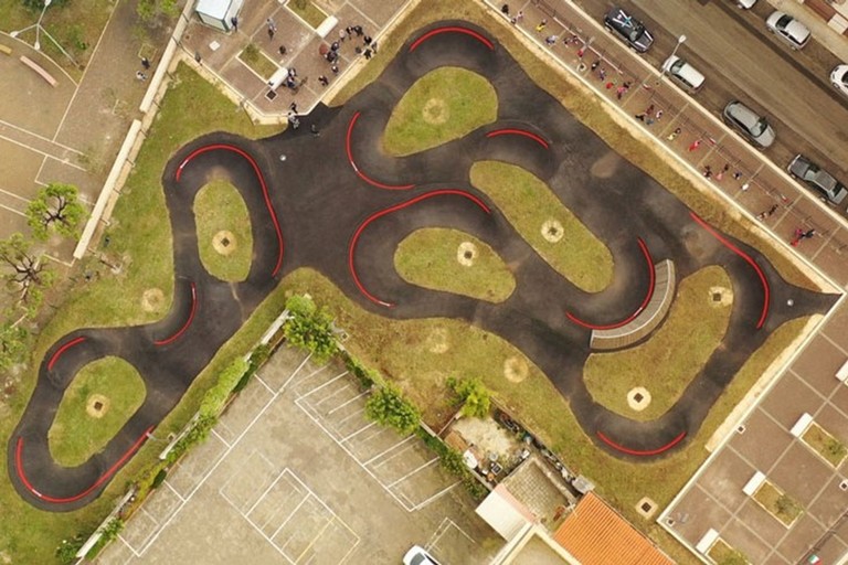 pump track