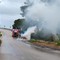 Auto in fiamme sulla complanare Bisceglie Ovest