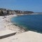 Grave malore in spiaggia: donna rischia di annegare