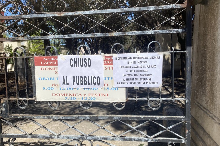Cimitero chiuso
