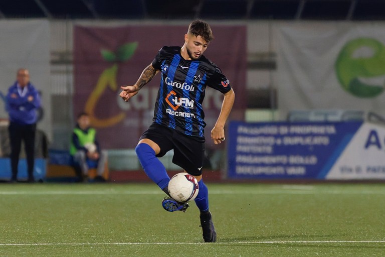 Cristian Ciurlo, Bisceglie Calcio. <span>Foto Emmanuele Mastrodonato</span>