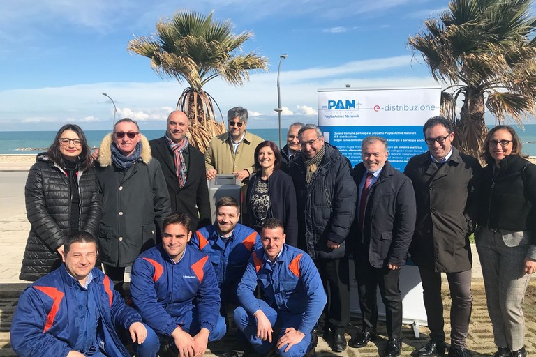 inaugurazione delle colonnine di ricarica per veicoli elettrici