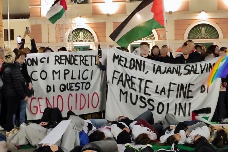 Manifestazione per la Palestina a Bisceglie