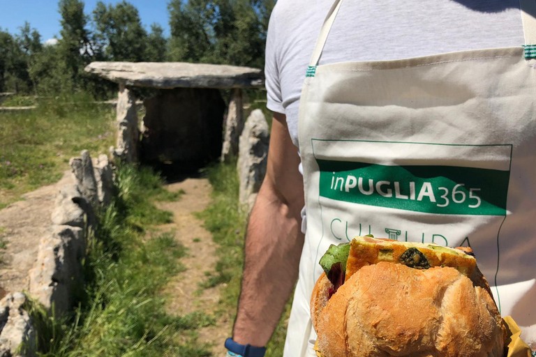 L'iniziativa Puglia pic nic al Dolmen della chianca