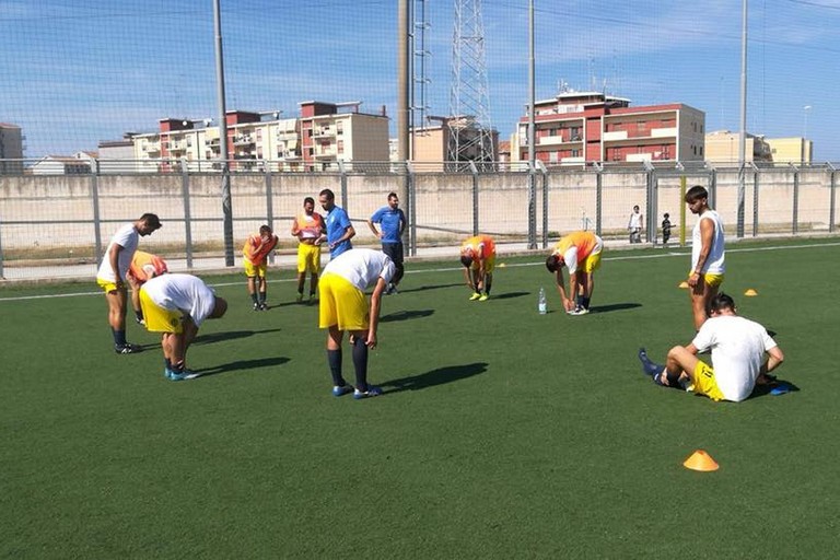 Fase di riscaldamento del Don Uva nella gara col San Paolo Bari