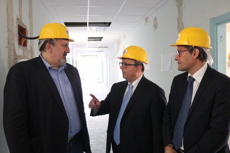 Il presidente della regione Michele Emiliano in visita a Bisceglie