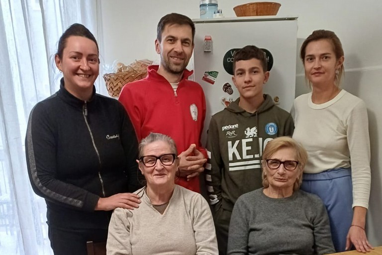Famiglia Ucraina aiutata dalla Caritas