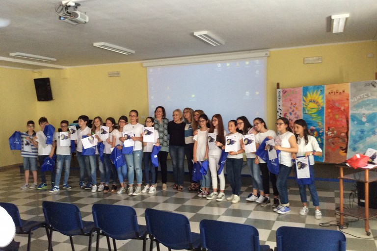 scuola media monterisi esibizione