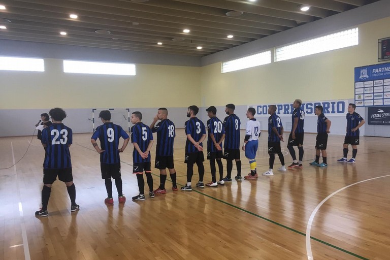 Futsal Bisceglie a Salandra per l'amichevole col Comprensorio Medio Basento