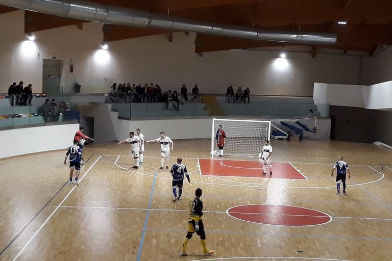 Un'istantanea del match al PalaFiori. <span>Foto Nico Colangelo</span>