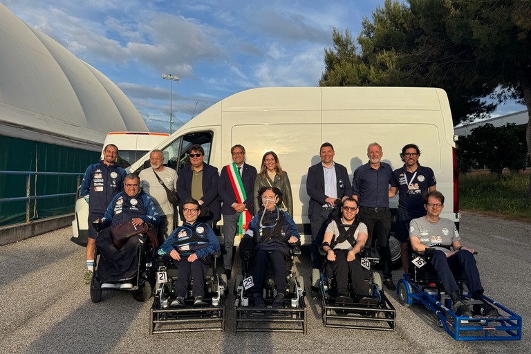 Consegna automezzo alla Golden Okxa Bisceglie