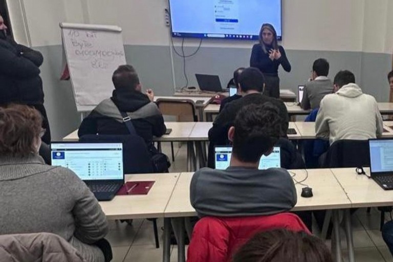 Al via a Bisceglie il corso di formazione sulle competenze digitali