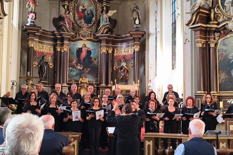 New Chorus in Germania