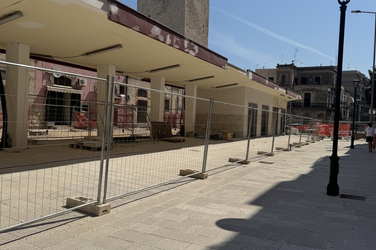 Cantiere piazza del pesce