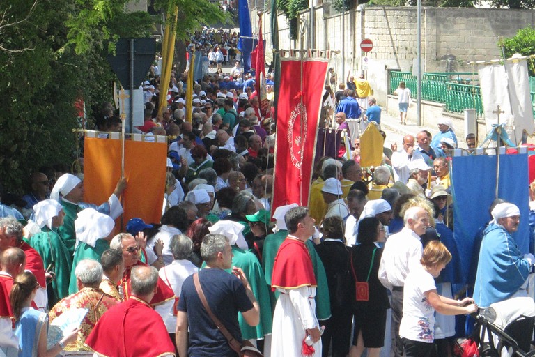 26esimo raduno nazionale delle Confraternite. <span>Foto Luca Ferrante</span>