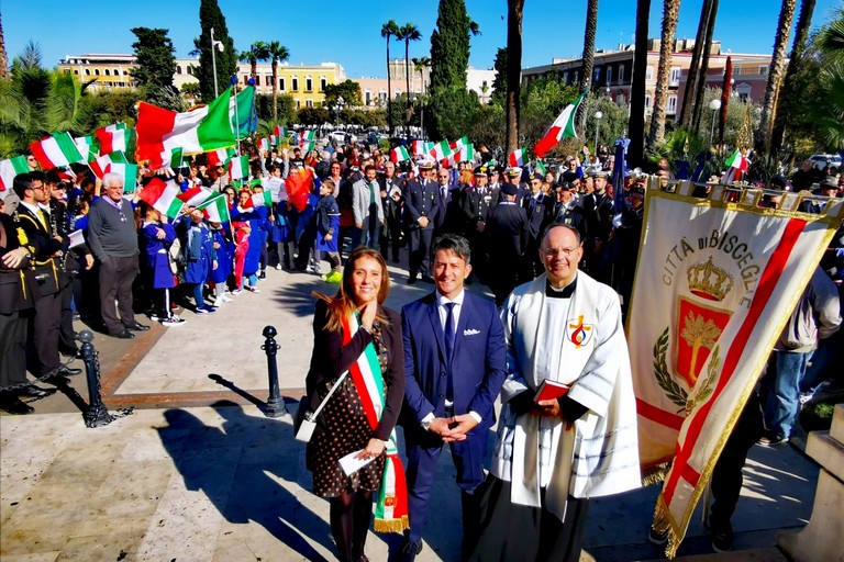 Davide Galantino alla cerimonia delle forze armate e dell'Unità nazionale