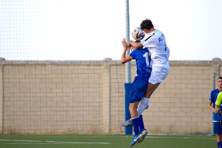 Un'azione del derby. <span>Foto Cristina Pellegrini</span>