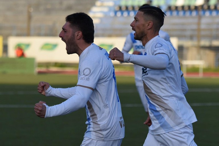 Esultanza Unione Calcio Bisceglie. <span>Foto Marcello Papagni</span>