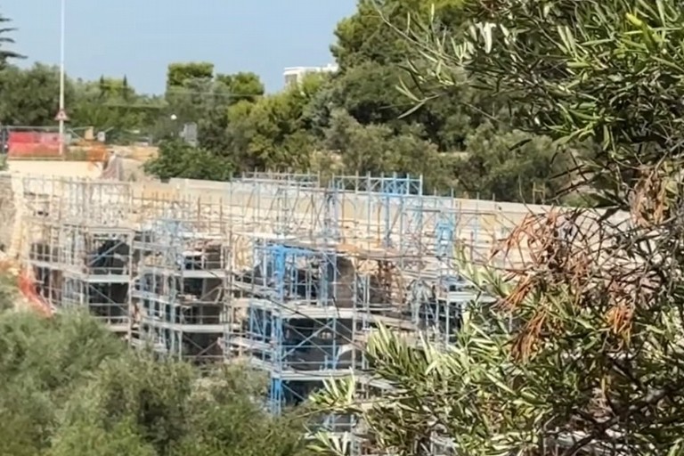 Ponte Lama
