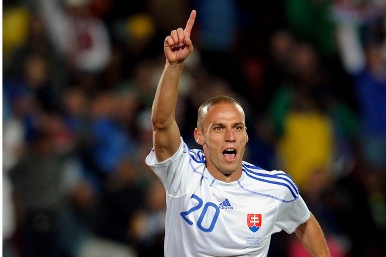 Kamil Kopunek con la maglia della nazionale slovacca