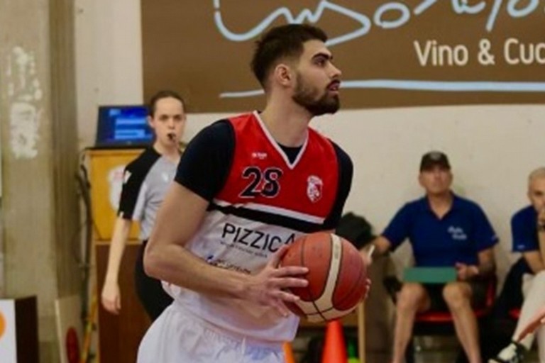 Lazar Vukobrat