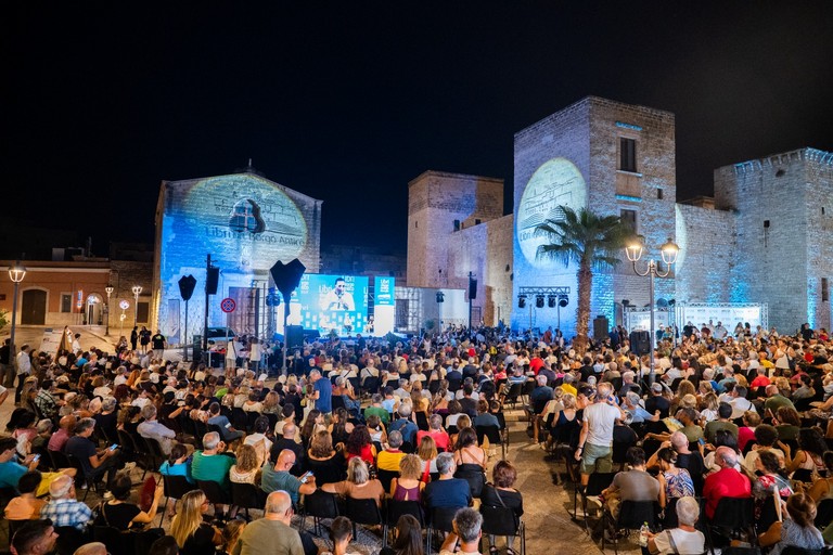 Libri nel Borgo Antico