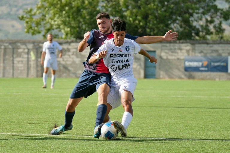 Azione di gioco Francavilla in Sinni-Bisceglie. <span>Foto Emmanuele Mastrodonato</span>