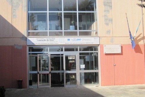 Liceo scientifico-linguistico-coreutico 