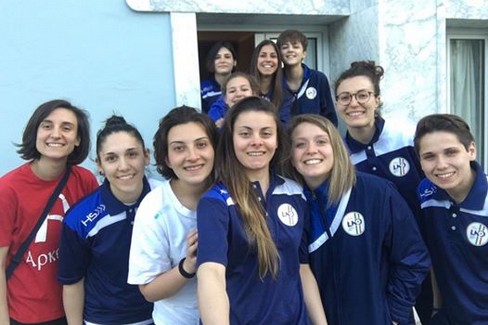 Selfie per le ragazze della rappresentativa pugliese al Torneo delle regioni