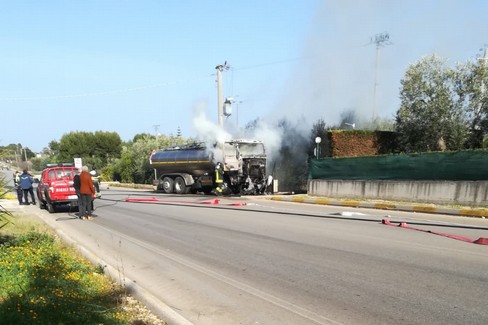 Scontro autocisterna-utilitaria sulla Bisceglie-Corato