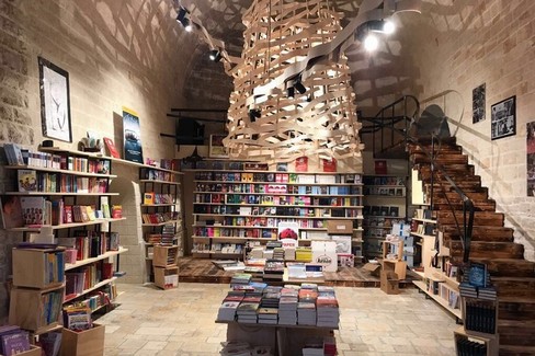Presentazione del libro "Indagine su un burattinaio "