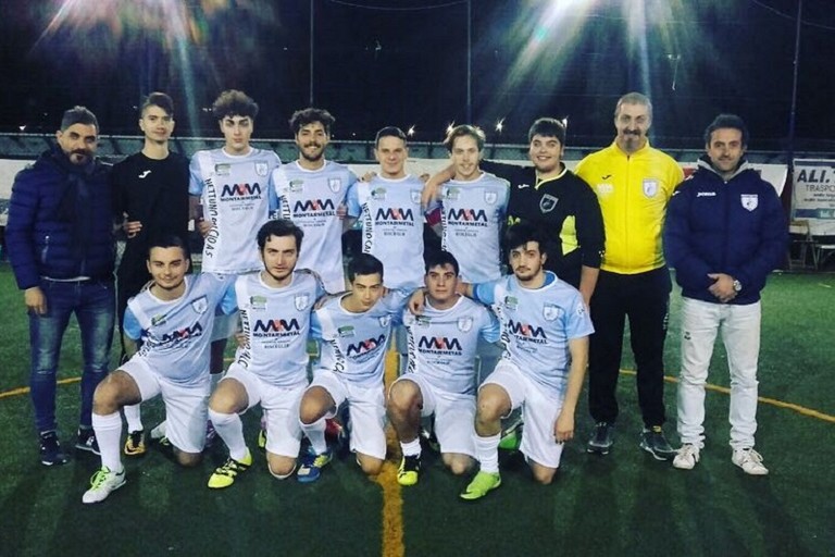 La formazione Under 21 del Nettuno calcio a 5 Bisceglie. <span>Foto BisceglieViva</span>